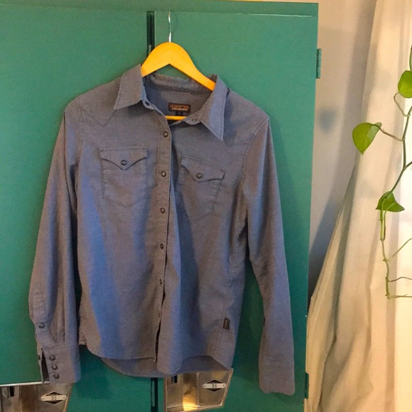 Patagonia Tops - Vintage Patagonia Chambray